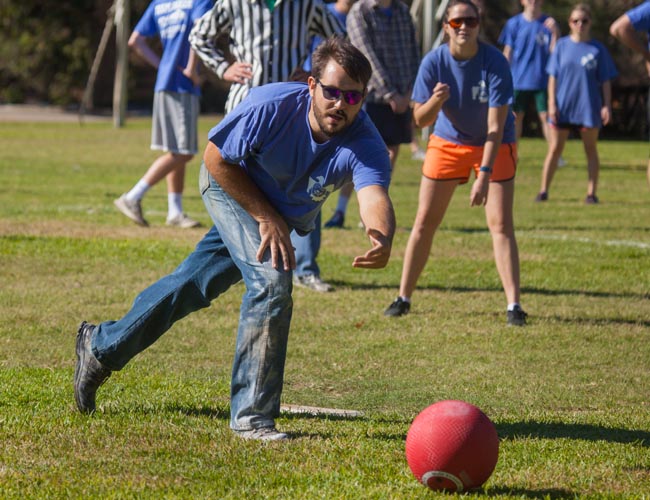 wedding-kickball-activity